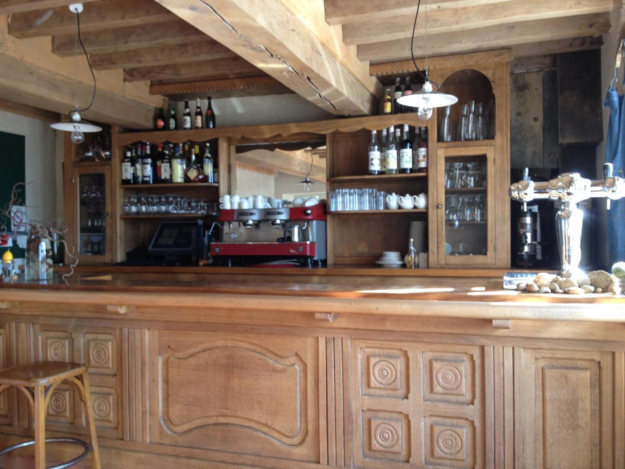 Les Deux Ponts Hotel Pierre-Perthuis ภายนอก รูปภาพ